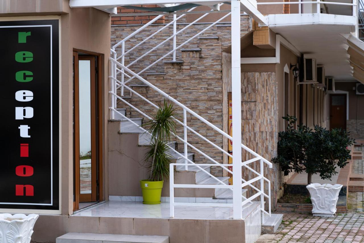 Dolce Italia Residence Radhime Exterior photo
